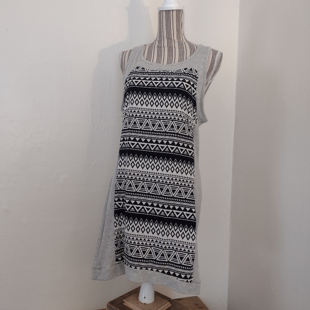 Paper Crane Gray Sleeveless Knit Tank Shift Dress Size M